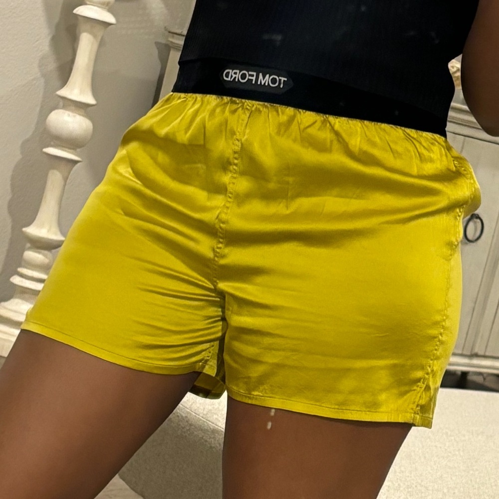 Tom Ford women short